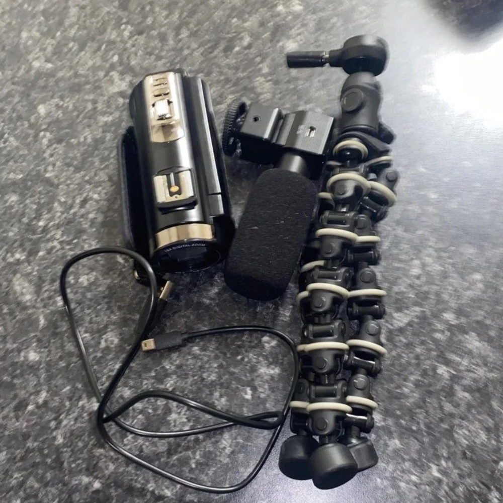 Camera - Picture 4 of 4